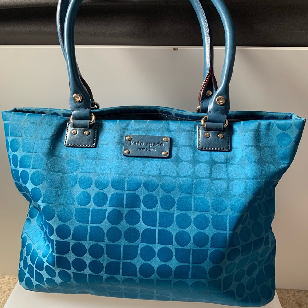 KATE SPADE LARGE TOTE- “GREAT SHAPE”